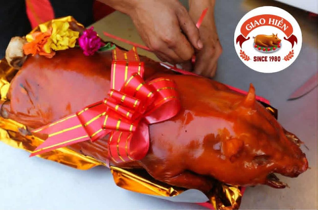 Heo Sữa Quay Giao Hiền Với Hương Vị Đặc Biệt